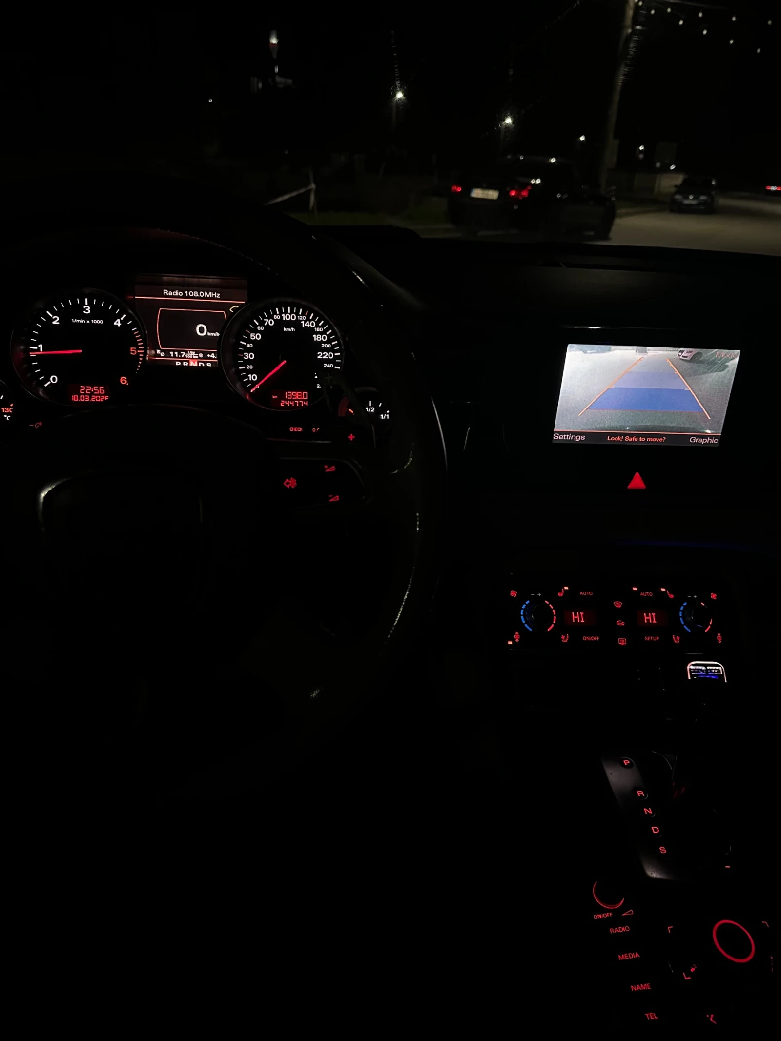 Audi A8, снимка 10 - Автомобили и джипове - 56133875