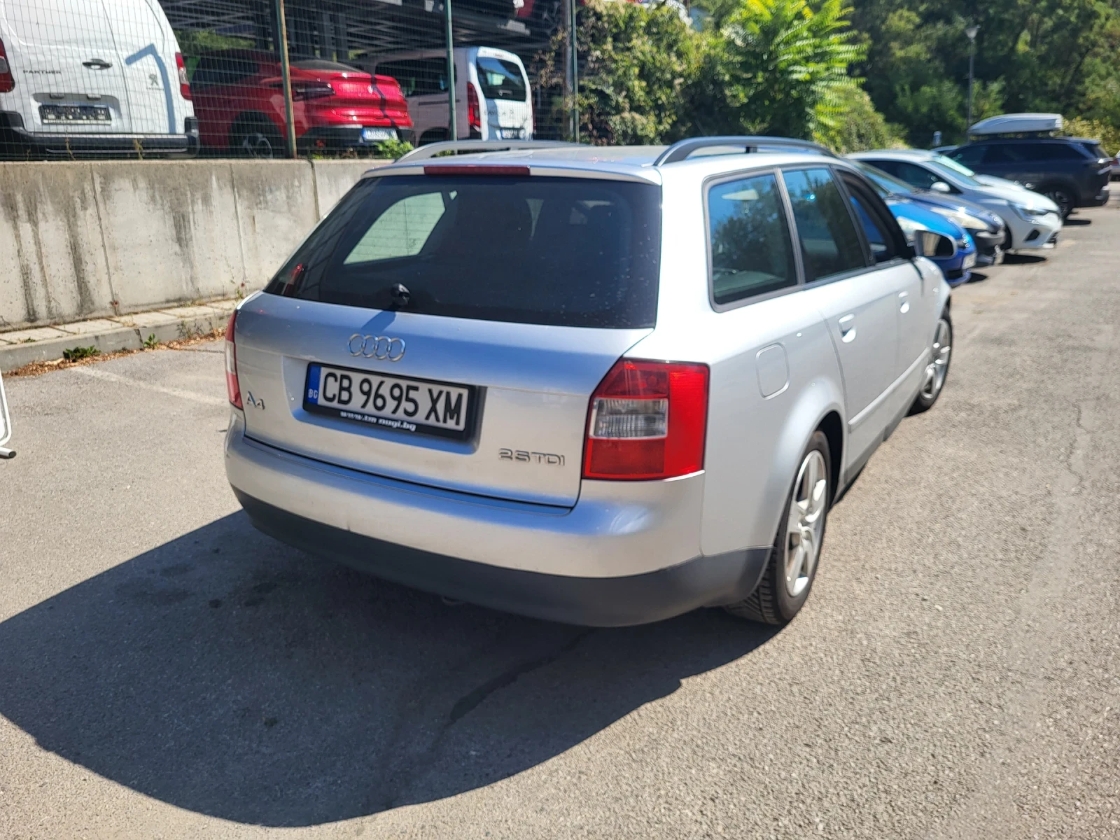 Audi A4 6 цилиндров двигател, снимка 3 - Автомобили и джипове - 56269911