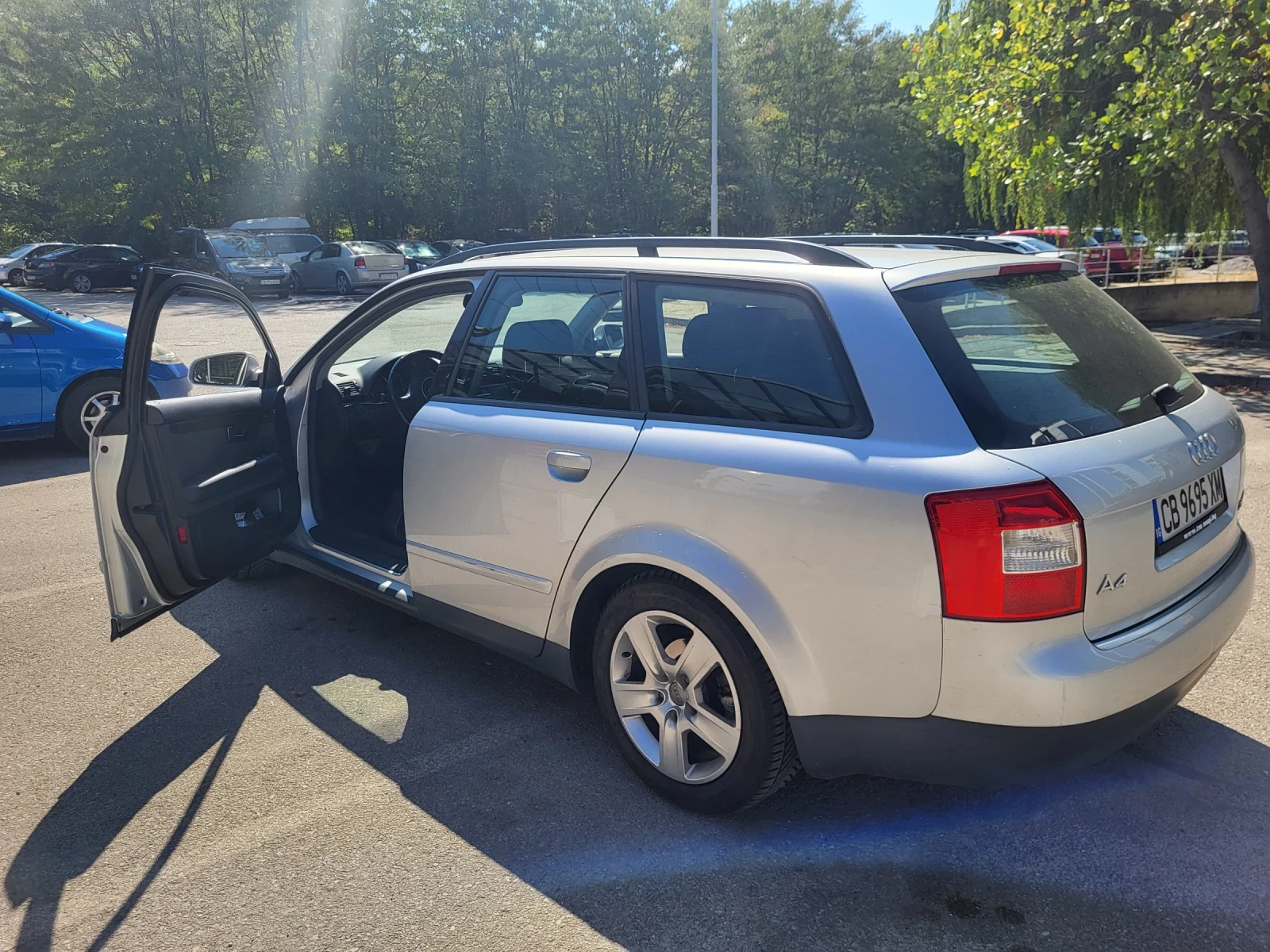 Audi A4 6 цилиндров двигател, снимка 2 - Автомобили и джипове - 56269911