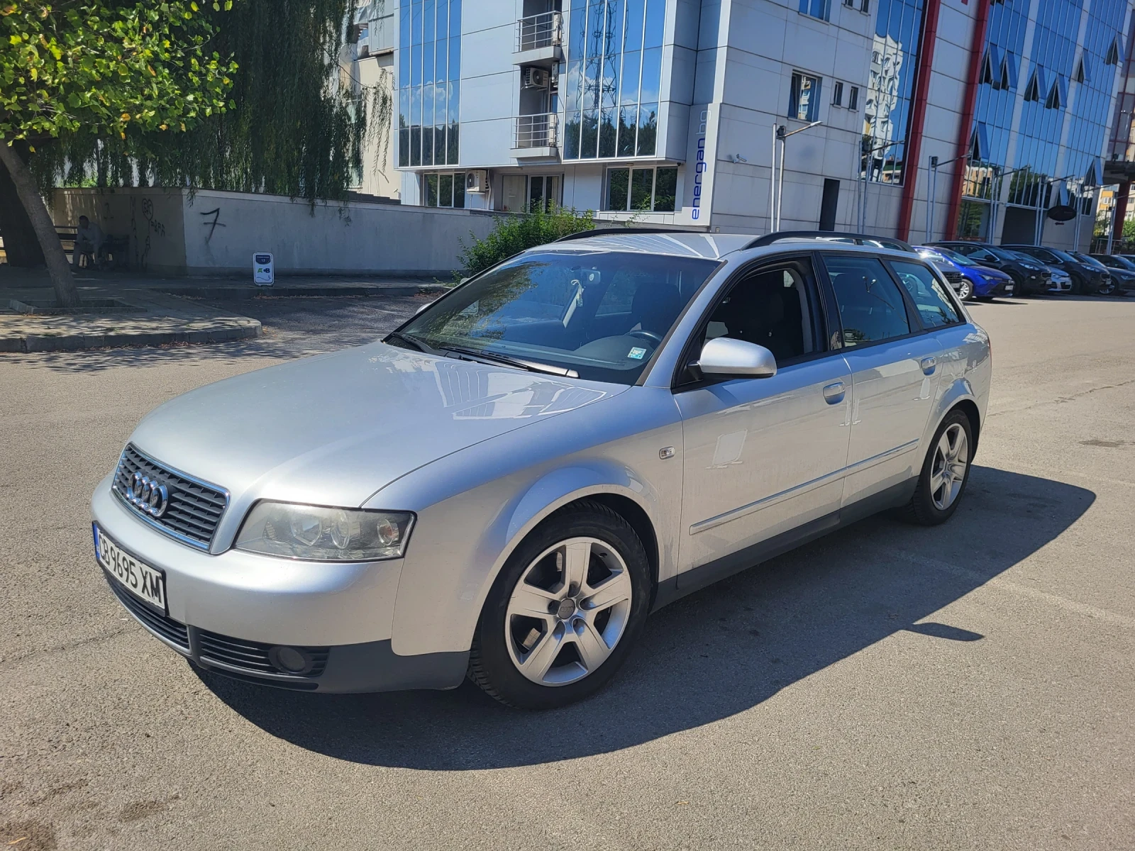 Audi A4 6 цилиндров двигател