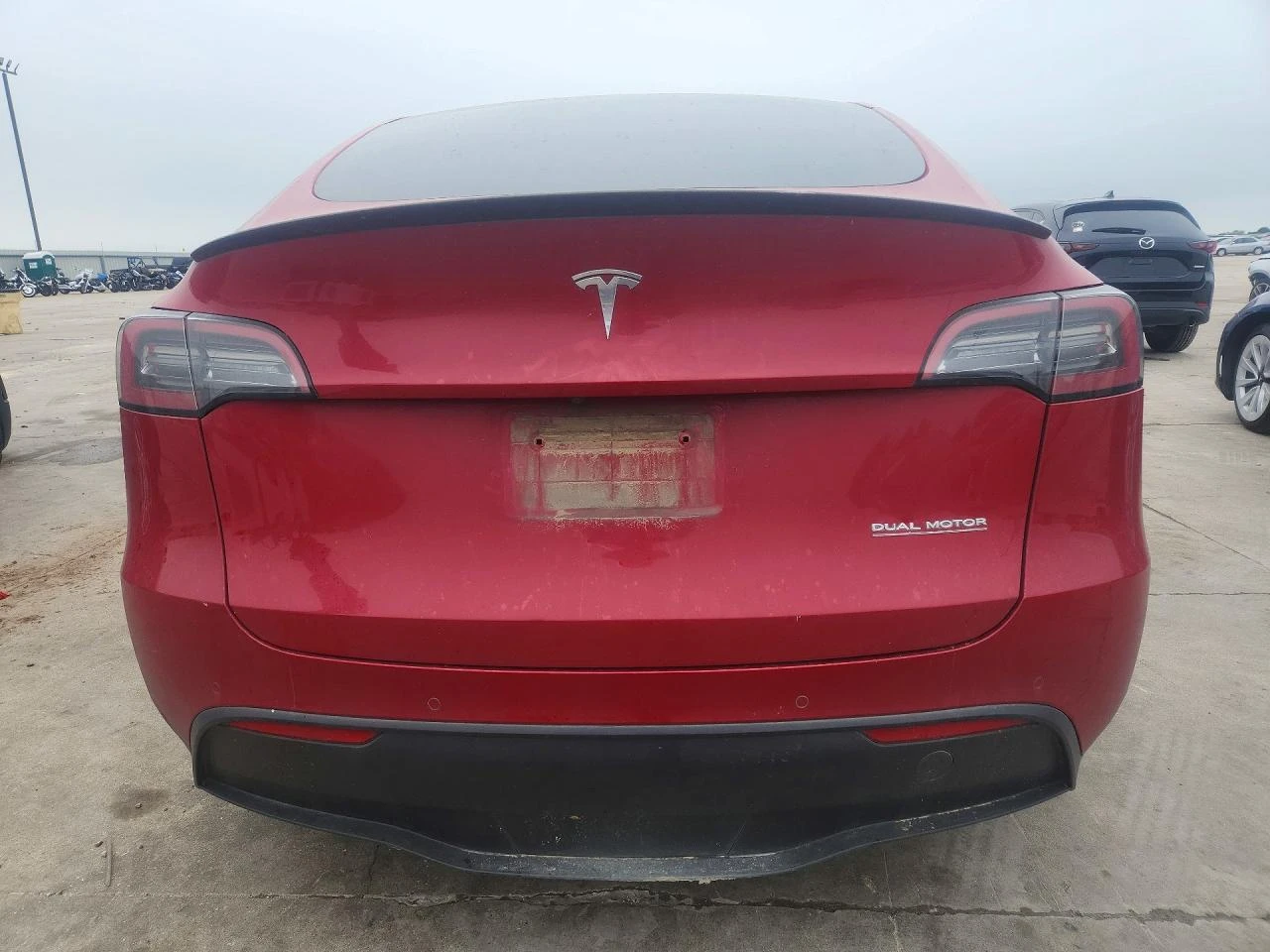 Tesla Model Y, снимка 6 - Автомобили и джипове - 56375322