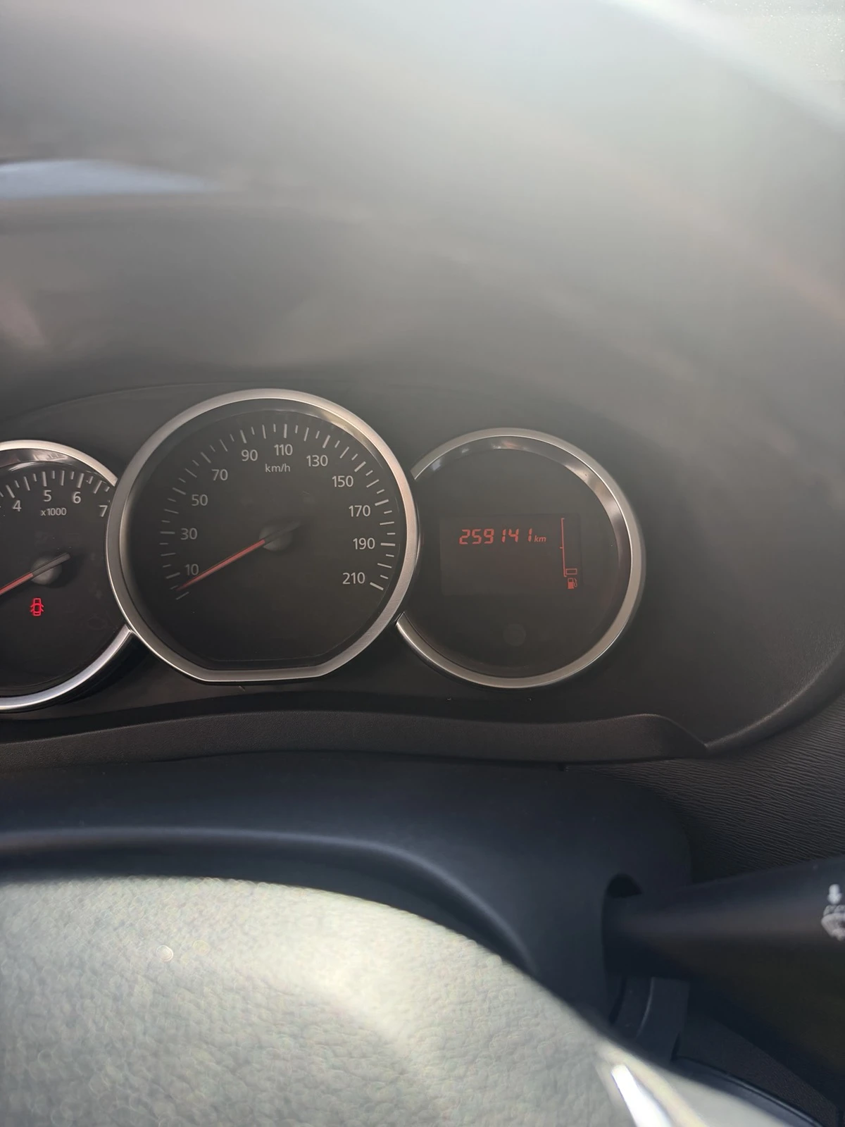 Dacia Lodgy, снимка 8 - Автомобили и джипове - 56410116