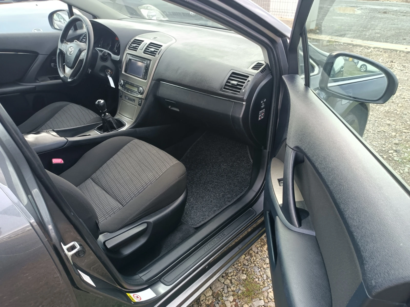 Toyota Avensis 1, 8 Comfort | Mobile.bg � ����������� 9