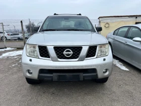 Nissan Pathfinder 2.5DCI / 4x4 / 6+ 1 (7 места) / Автоматик , снимка 2