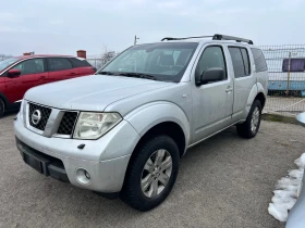 Nissan Pathfinder 2.5DCI / 4x4 / 6+ 1 (7 места) / Автоматик , снимка 5