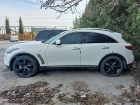 Infiniti QX70, снимка 3