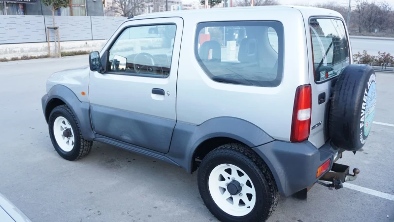 Suzuki Jimny 1.3 FACELIFT, снимка 5 - Автомобили и джипове - 48864623