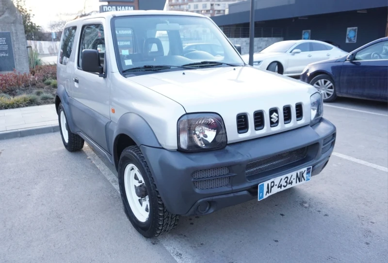 Suzuki Jimny 1.3 FACELIFT, снимка 1 - Автомобили и джипове - 48864623