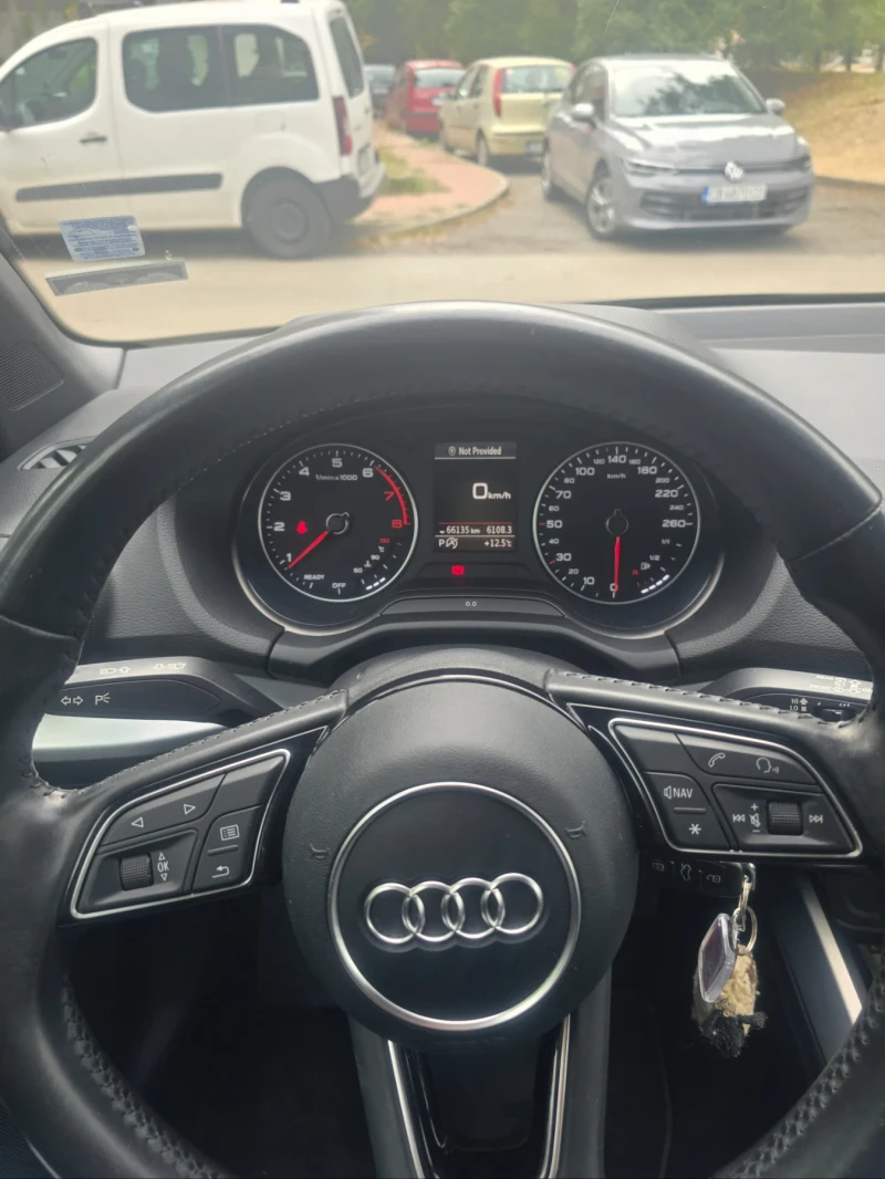 Audi Q2 TFSI 2000 , снимка 11 - Автомобили и джипове - 51911726
