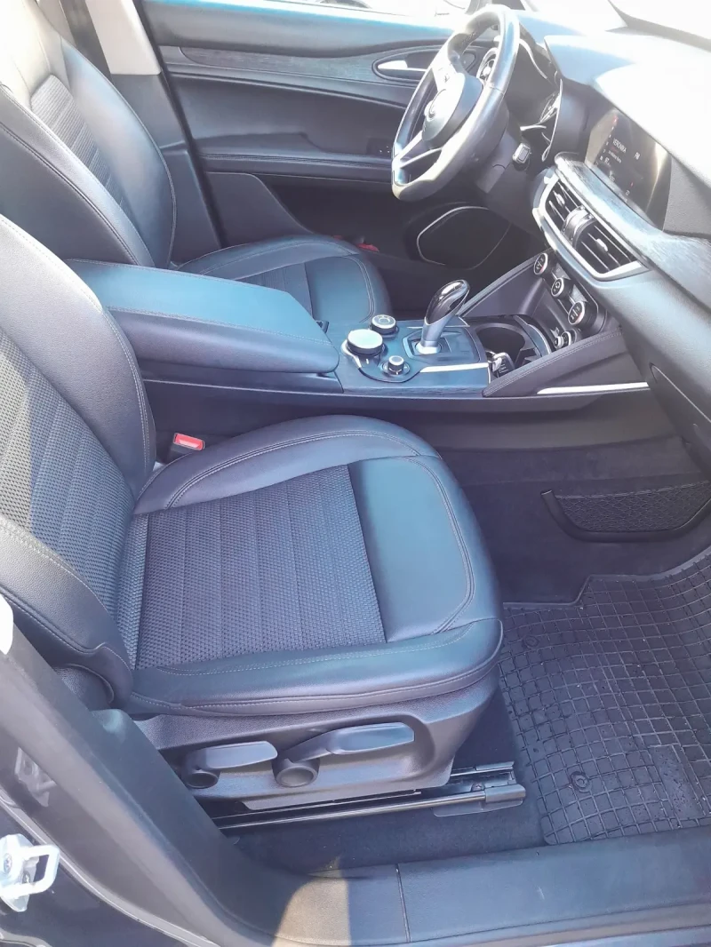 Alfa Romeo Stelvio 2.2 D, снимка 6 - Автомобили и джипове - 52750462