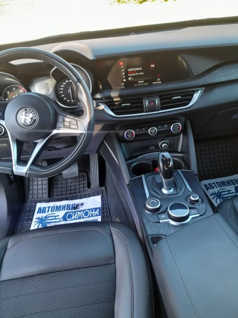 Alfa Romeo Stelvio 2.2 D, снимка 11 - Автомобили и джипове - 52750462