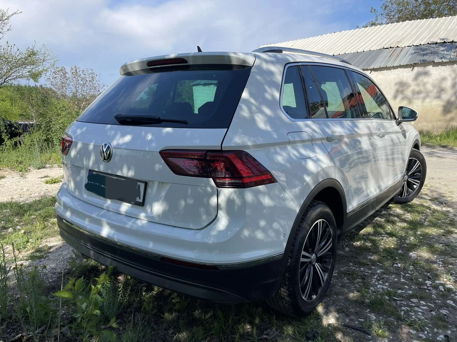 VW Tiguan  - изображение 4