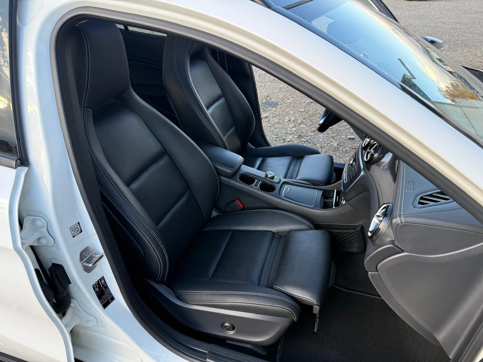 Mercedes-Benz GLA 200 2.2d AMG/Night Edition/// | Mobile.bg   12