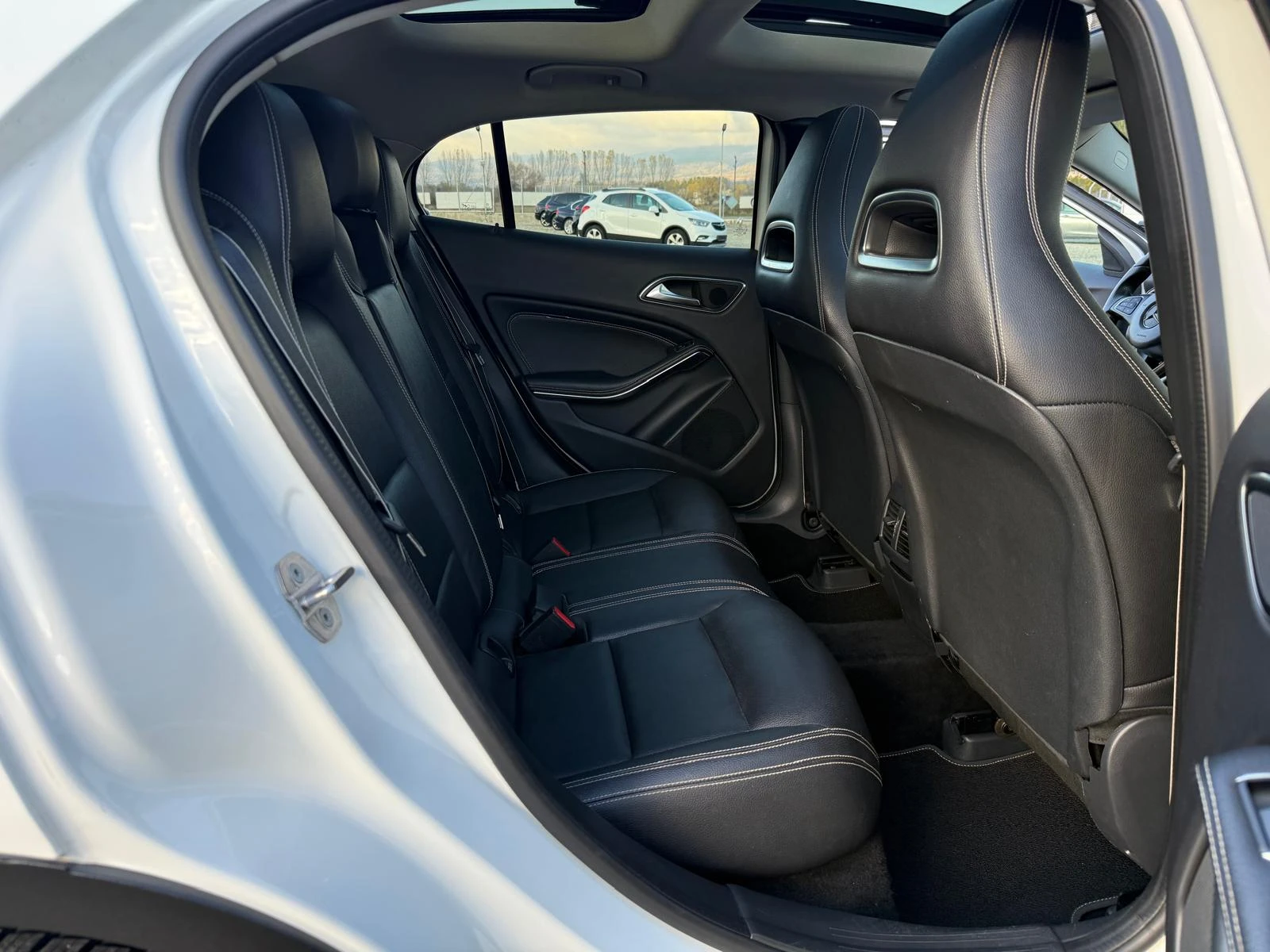 Mercedes-Benz GLA 200 2.2d AMG/Night Edition/// | Mobile.bg   11