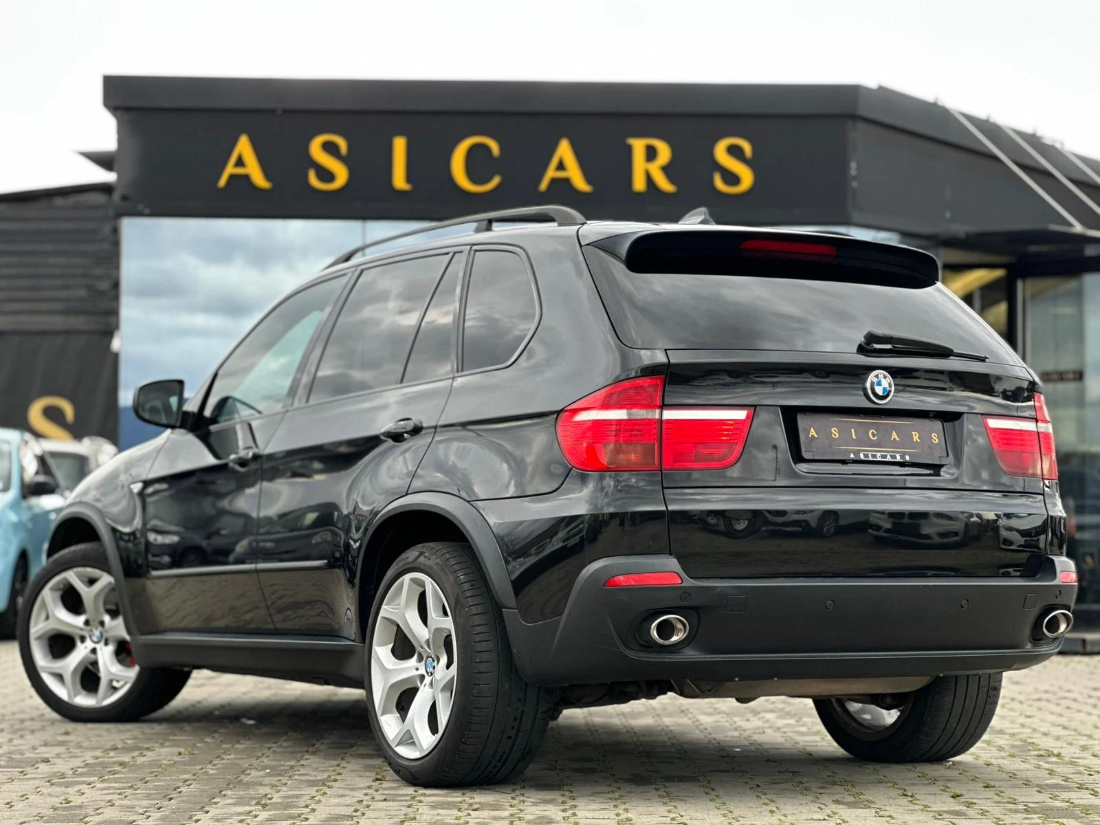 BMW X5 / 3.0D / XDRIVE / 235 HP / 6+ 1 / TOP /  - изображение 3