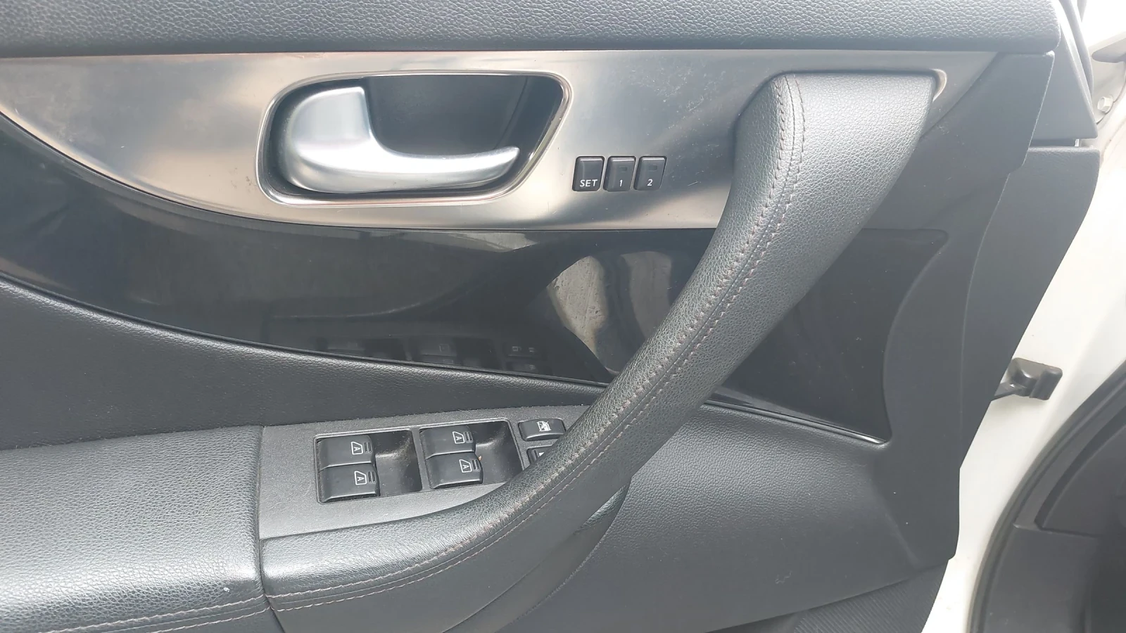 Infiniti QX70 | Mobile.bg � ����������� 11