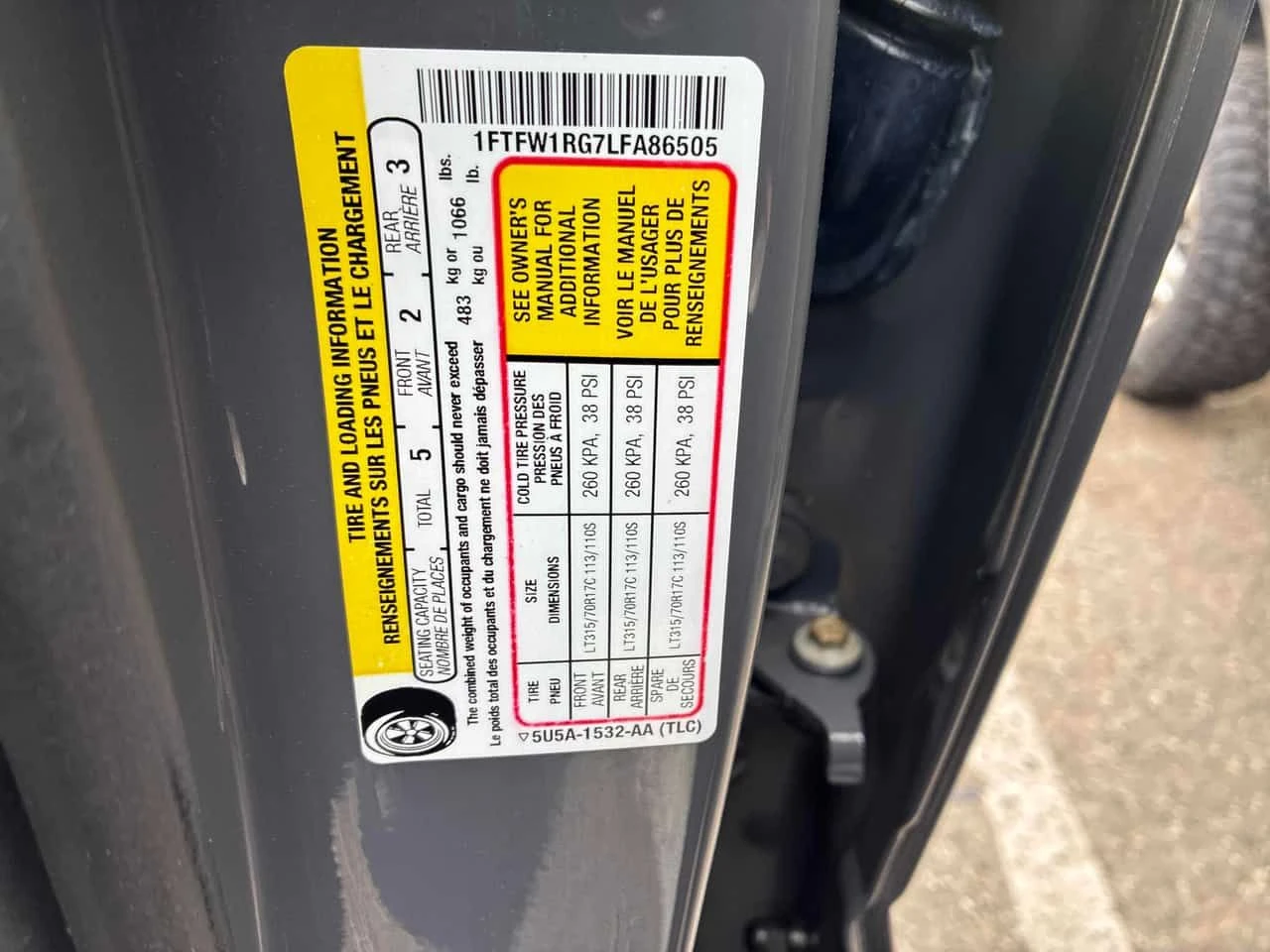 Ford F150 * Raptor * ПОДГРЕВ* KEYLESS* PANO* , снимка 13 - Автомобили и джипове - 54086090