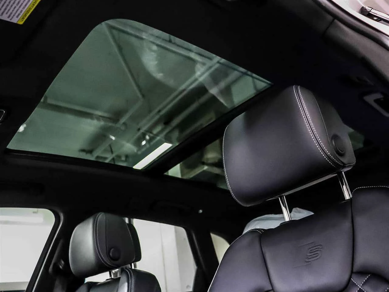 Audi SQ5 quattro * distronic| sunroof| matrix| 360| carbon|, снимка 15 - Автомобили и джипове - 54340485