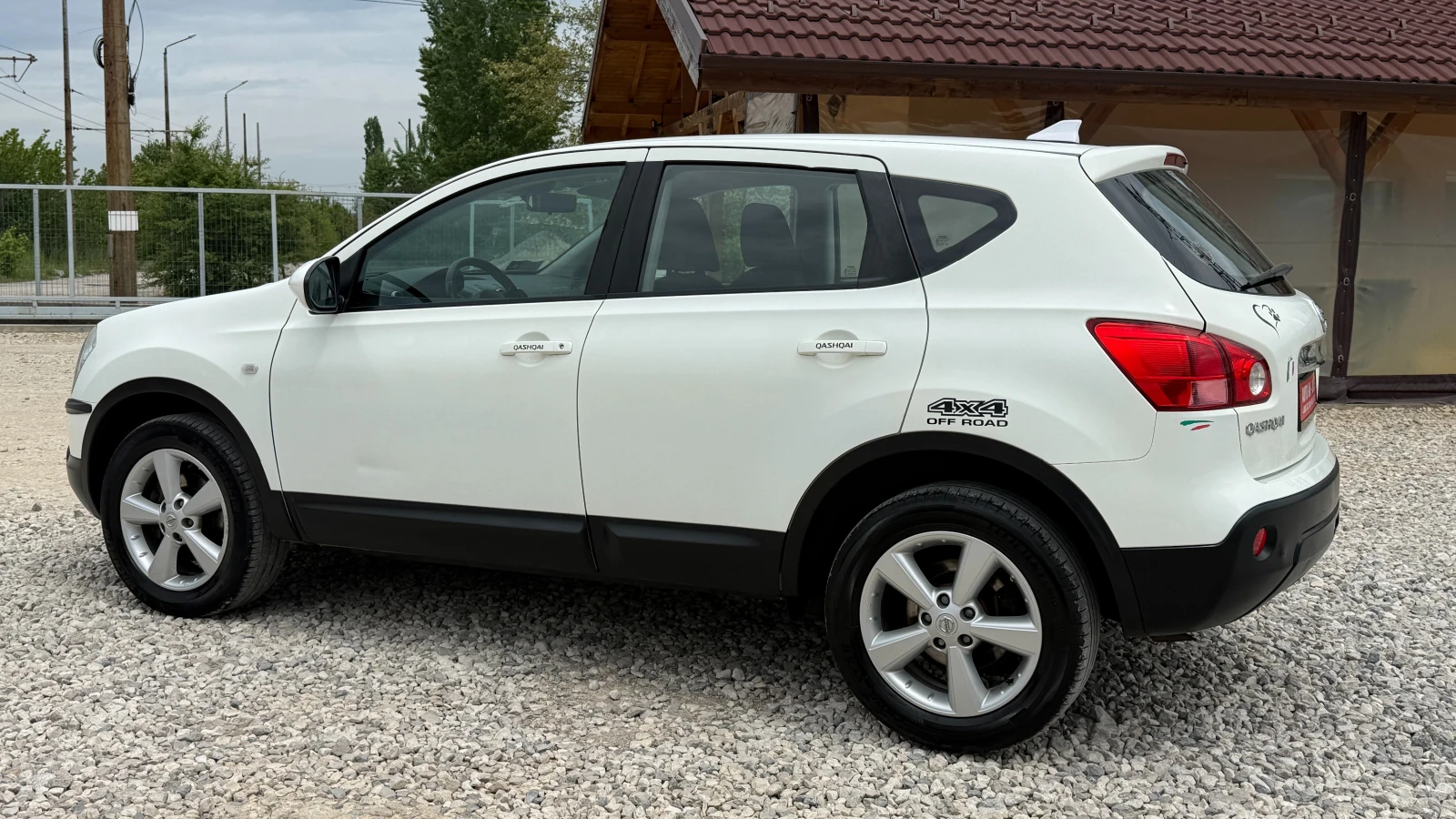 Nissan Qashqai 2.0DCI-150кс-4WD-4x4/НОВ ВНОС ОТ ИТАЛИЯ, снимка 4 - Автомобили и джипове - 54455127