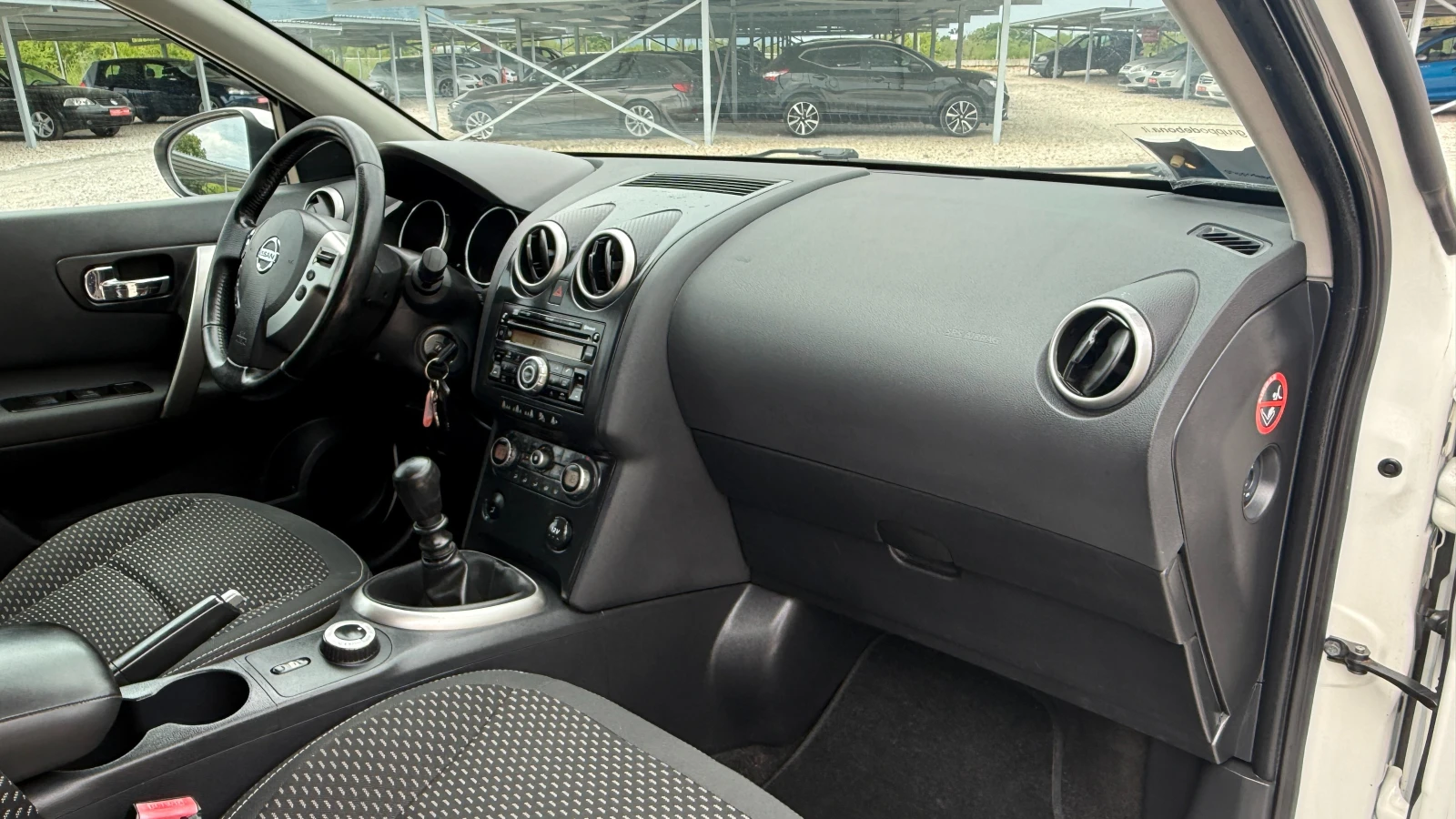 Nissan Qashqai 2.0DCI-150кс-4WD-4x4/НОВ ВНОС ОТ ИТАЛИЯ, снимка 14 - Автомобили и джипове - 54455127