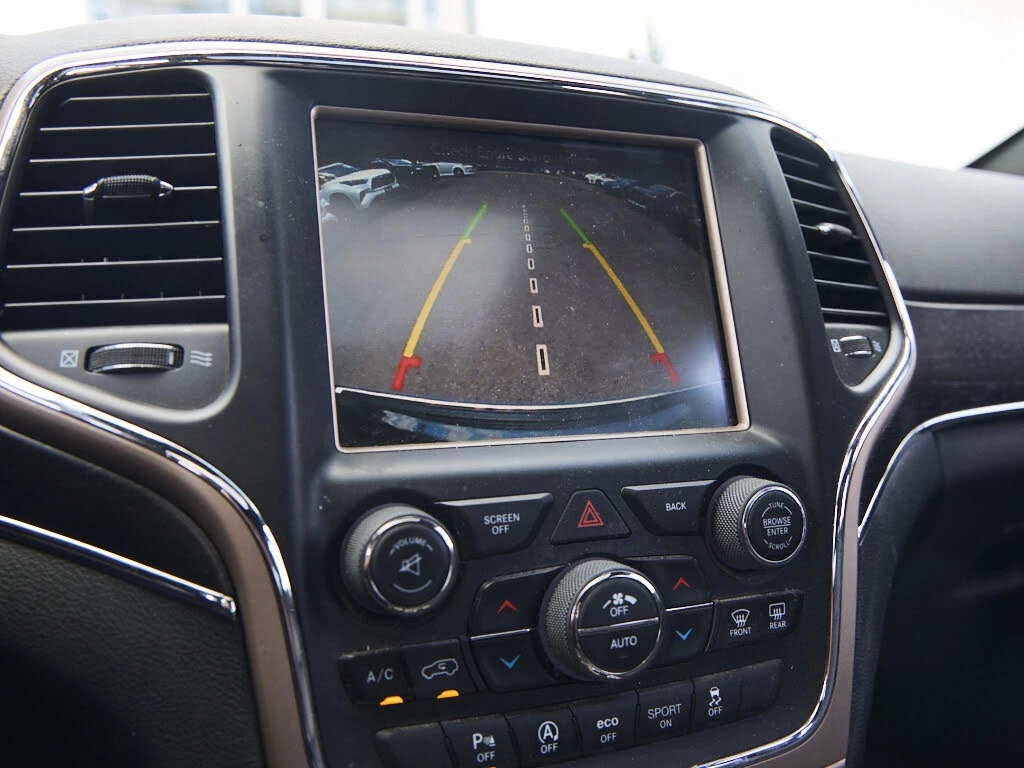 Jeep Grand cherokee  Limited * АвтоКредит * (ЦЕНА ДО БГ), снимка 16 - Автомобили и джипове - 55009342
