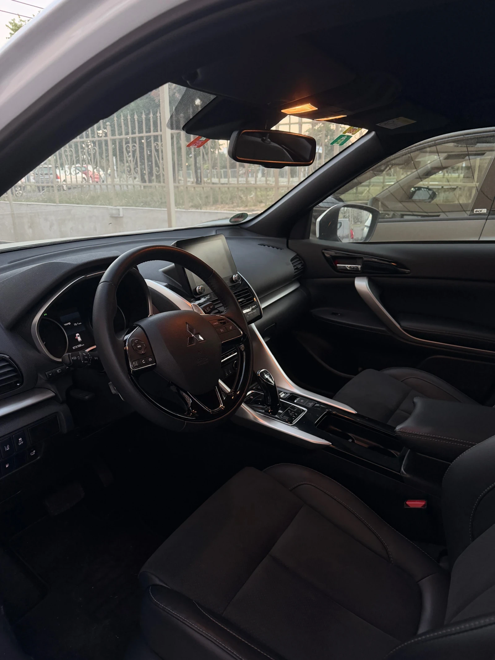 Mitsubishi Eclipse Cross, снимка 10 - Автомобили и джипове - 55893580