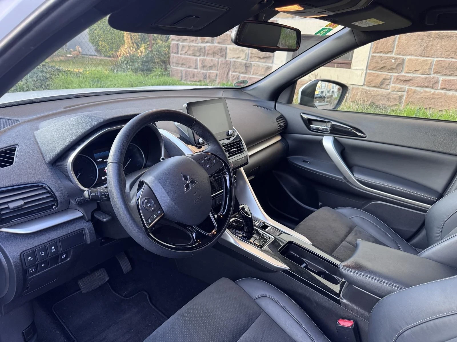 Mitsubishi Eclipse Cross, снимка 3 - Автомобили и джипове - 55278996