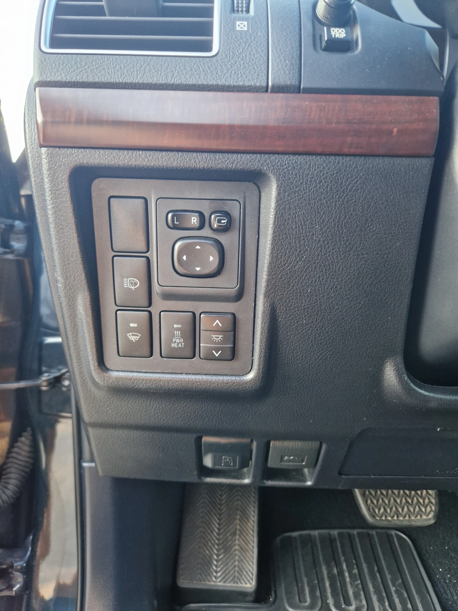 Toyota Land cruiser, снимка 5 - Автомобили и джипове - 56135641