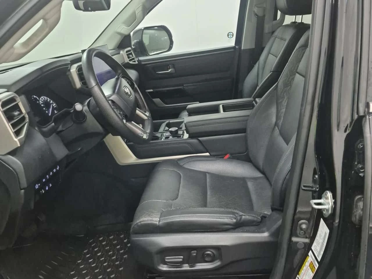 Toyota Tundra * LIMITED CREW CAB SHORT BED * CARFAX * , снимка 5 - Автомобили и джипове - 56169320