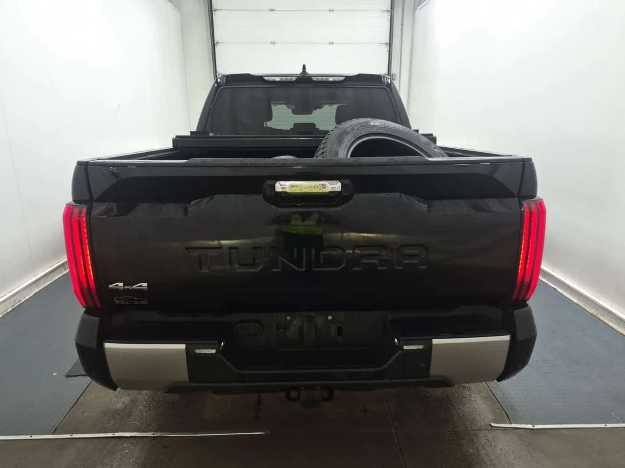 Toyota Tundra * LIMITED CREW CAB SHORT BED * CARFAX * , снимка 16 - Автомобили и джипове - 56169320