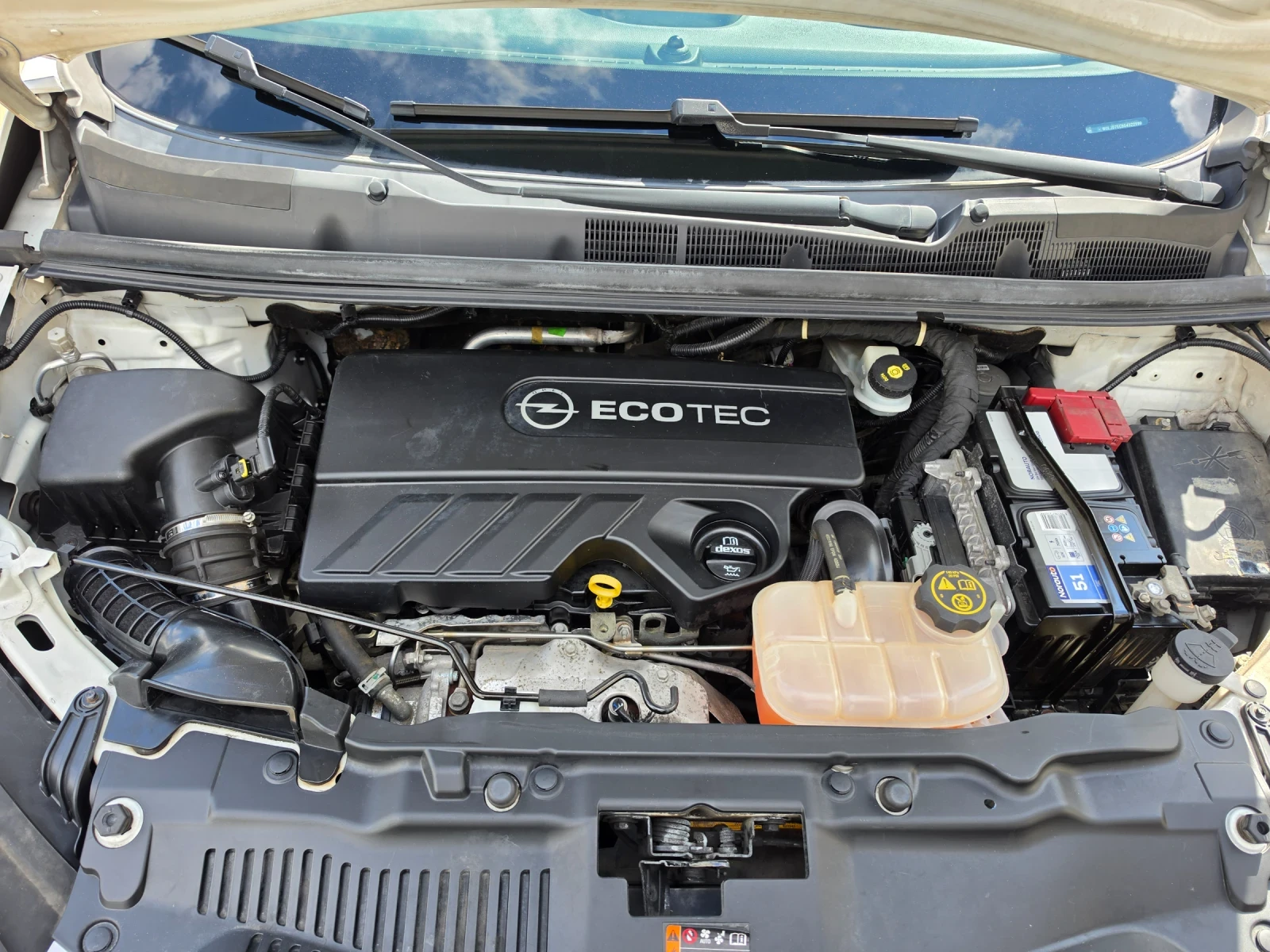 Opel Mokka 1.6CDTI FACELIFT EURO6B 4x4, снимка 15 - Автомобили и джипове - 56269061
