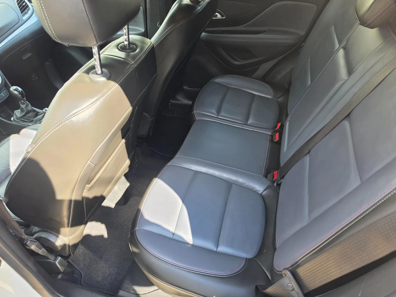 Opel Mokka 1.6CDTI FACELIFT EURO6B 4x4, снимка 12 - Автомобили и джипове - 56269061