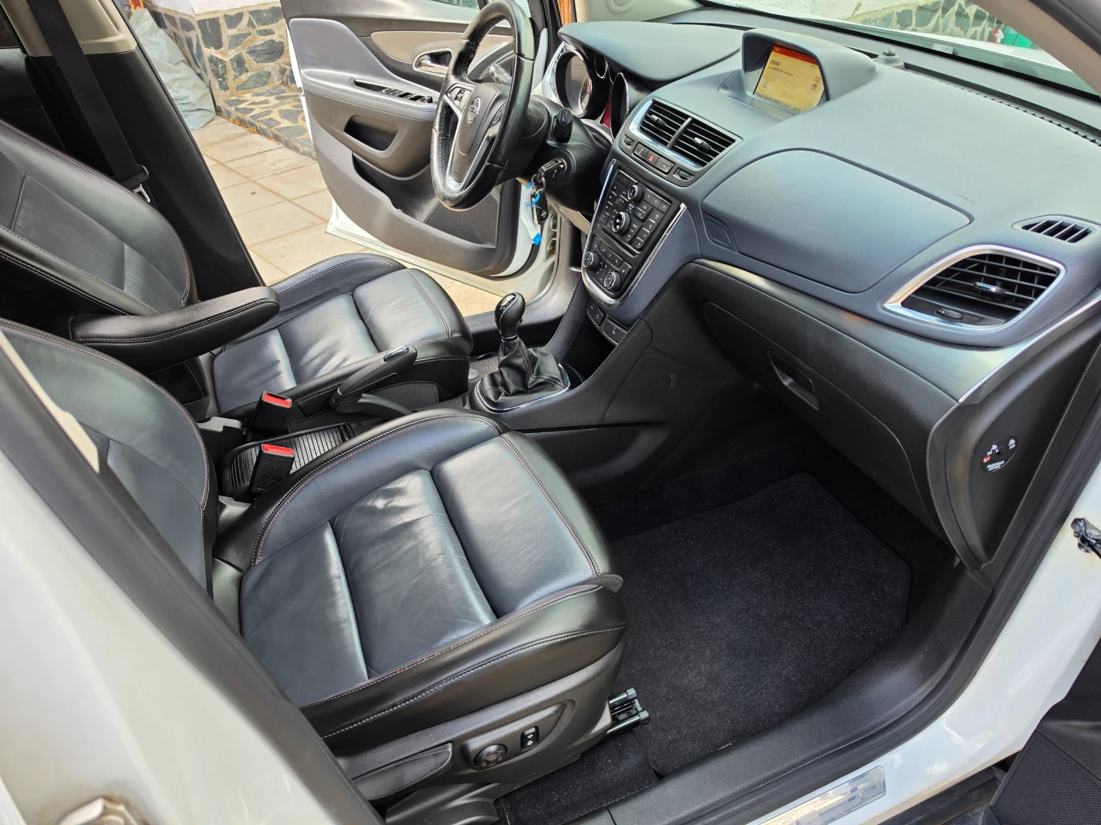 Opel Mokka 1.6CDTI FACELIFT EURO6B 4x4, снимка 10 - Автомобили и джипове - 56269061