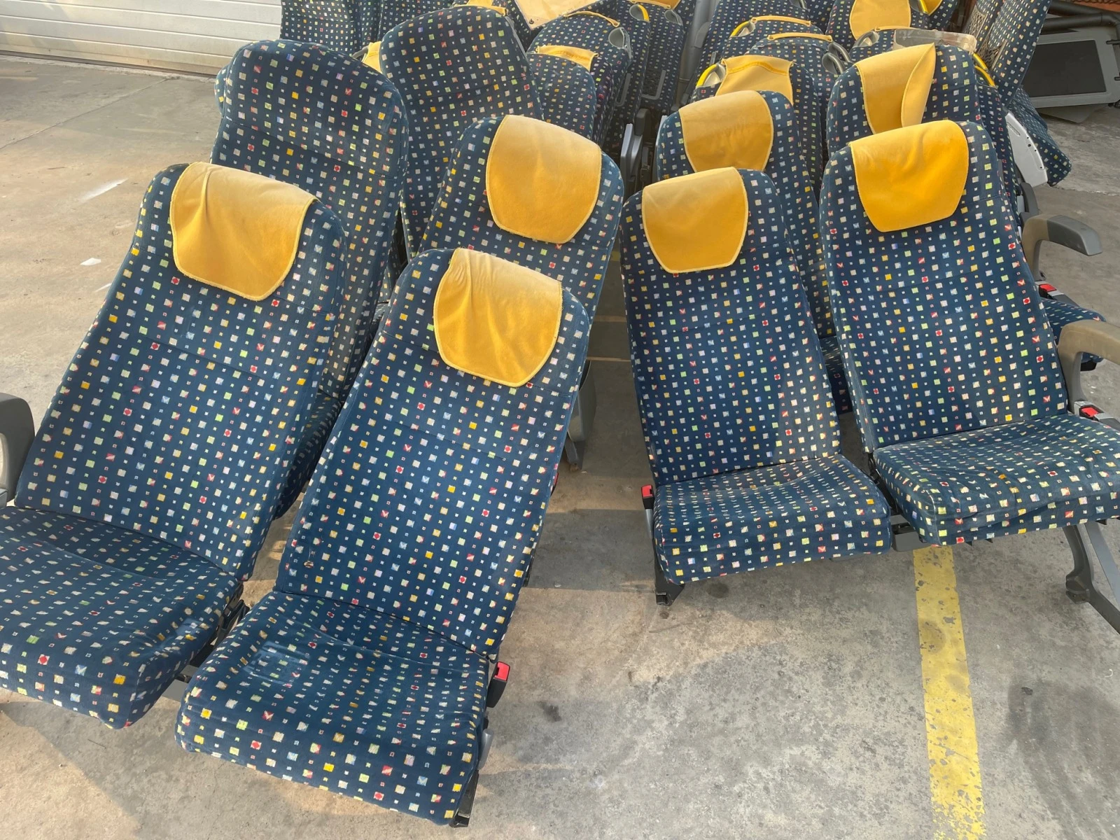 Mercedes-Benz Travego  | Mobile.bg   1