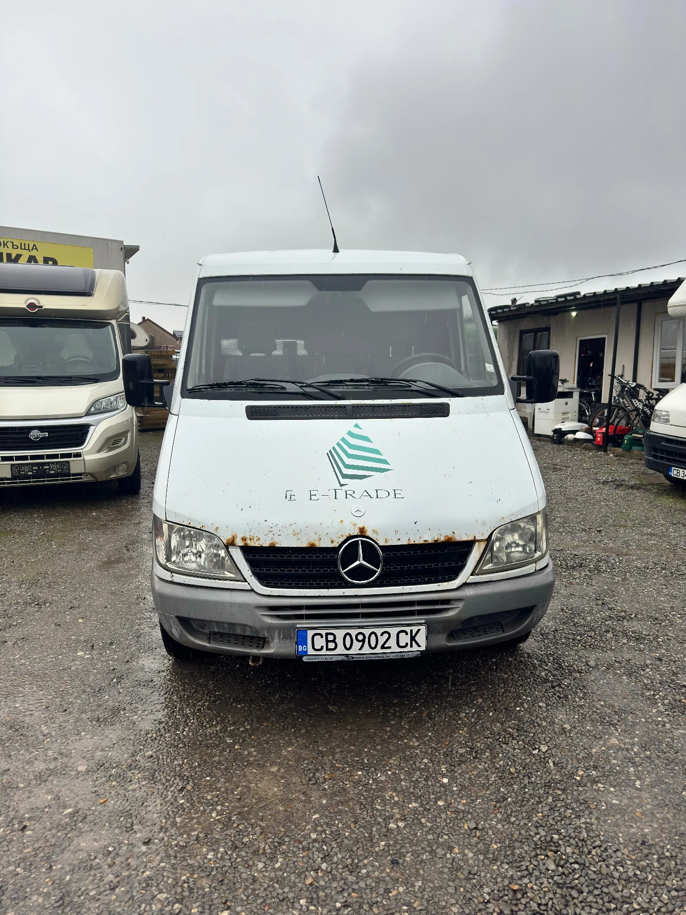 Mercedes-Benz Sprinter 208cdi, снимка 2 - Бусове и автобуси - 53786218
