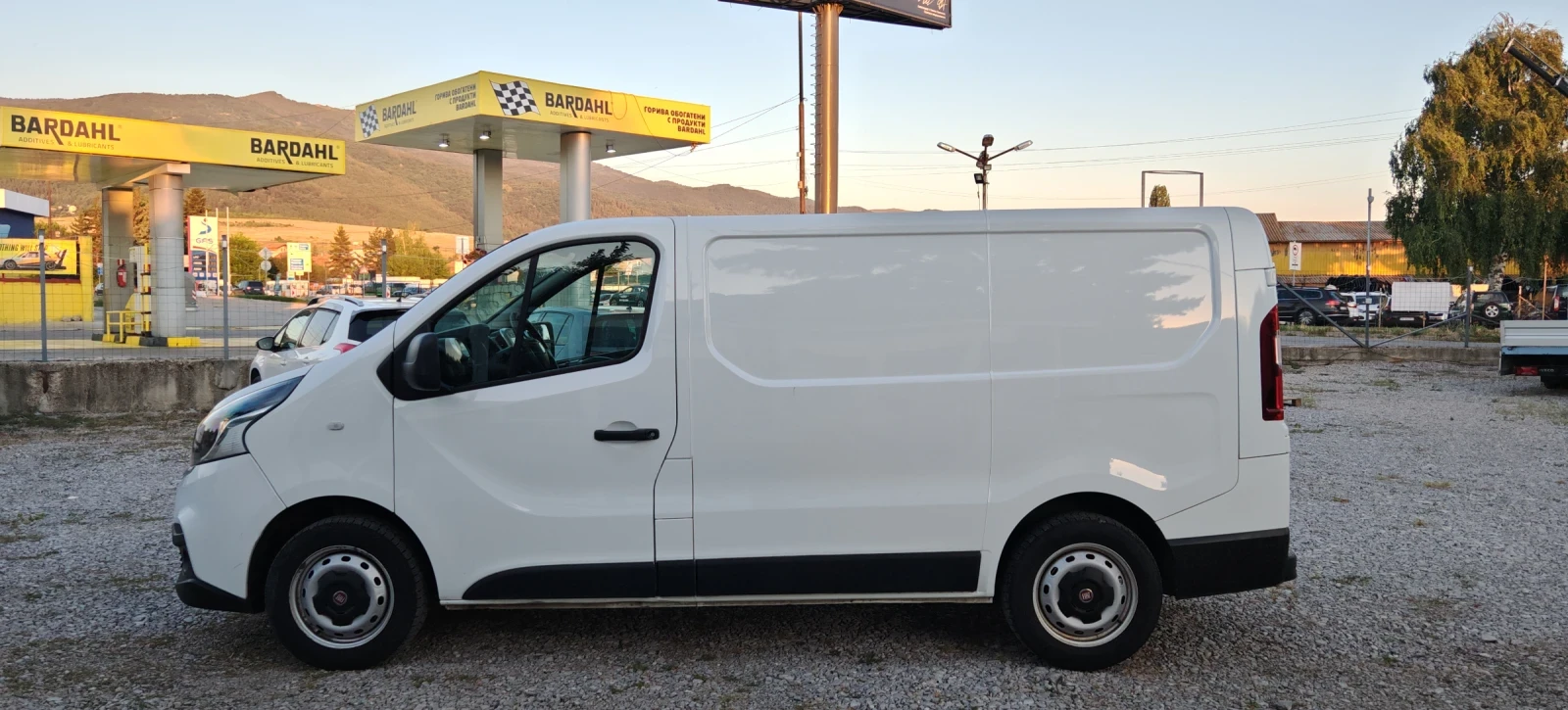 Fiat Talento 1.6d 121 kc., снимка 8 - Бусове и автобуси - 55529141