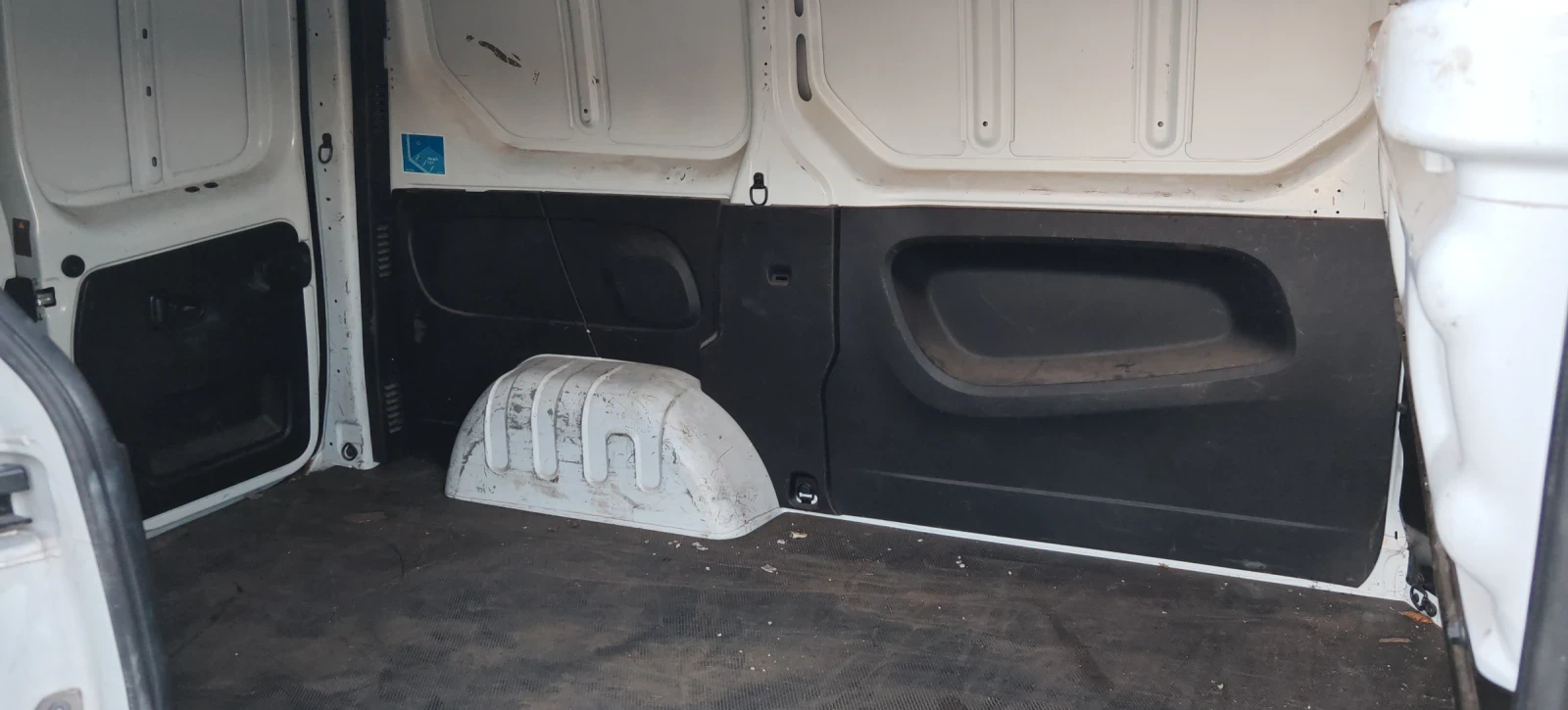 Fiat Talento 1.6d 121 kc., снимка 16 - Бусове и автобуси - 55529141