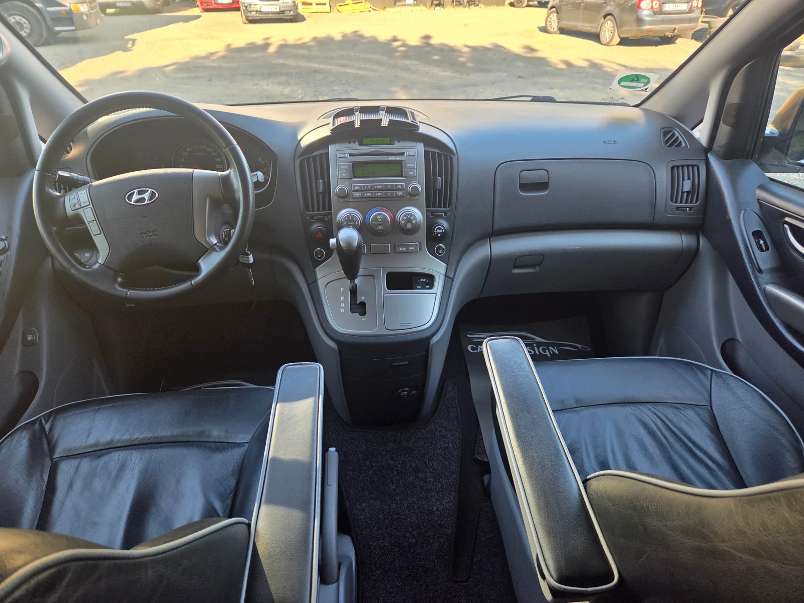 Hyundai H1 2.5CRDI-8-МЕСТЕН, снимка 14 - Бусове и автобуси - 55618302