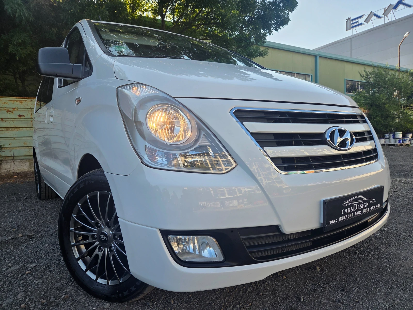 Hyundai H1 2.5CRDI-8-МЕСТЕН, снимка 3 - Бусове и автобуси - 55618302