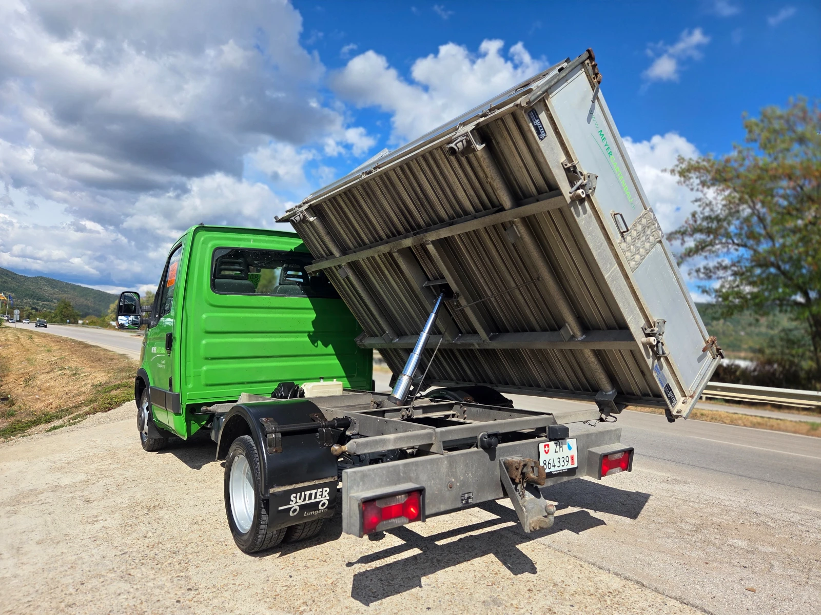 Iveco 35c15 ДО 3, 5т. САМОСВАЛ 161000 км НОВ ВНОС ШВЕЙЦАРИЯ, снимка 6 - Бусове и автобуси - 55659477