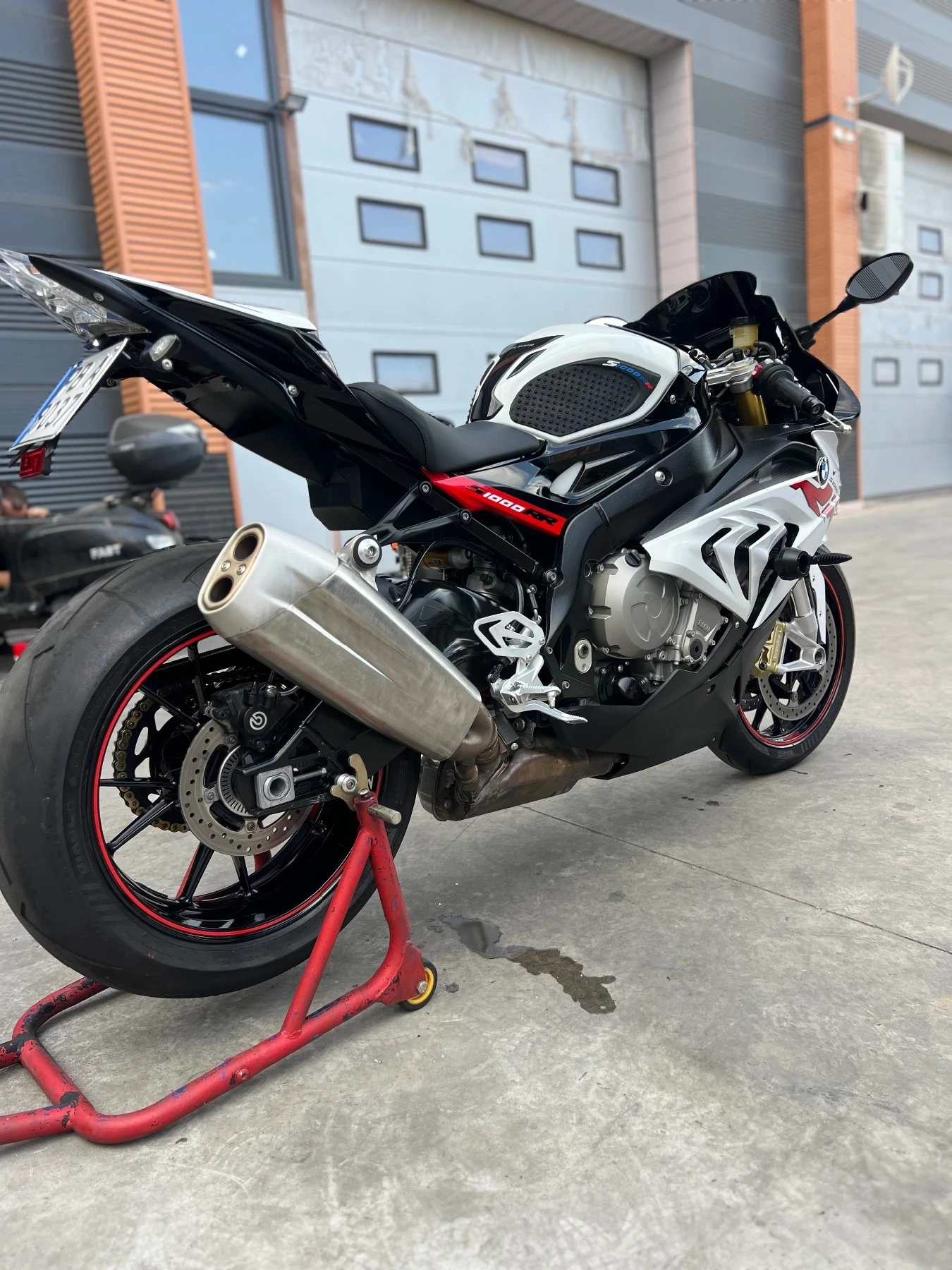 BMW S 1000RR 2017 - изображение 7