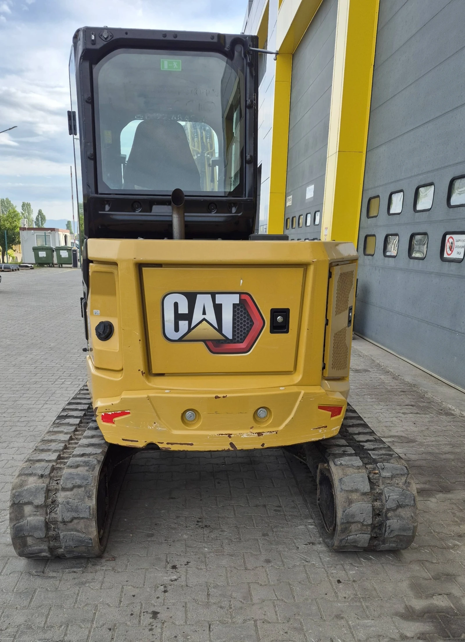 Багер Cat 305CR, снимка 6 - Индустриална техника - 54614714