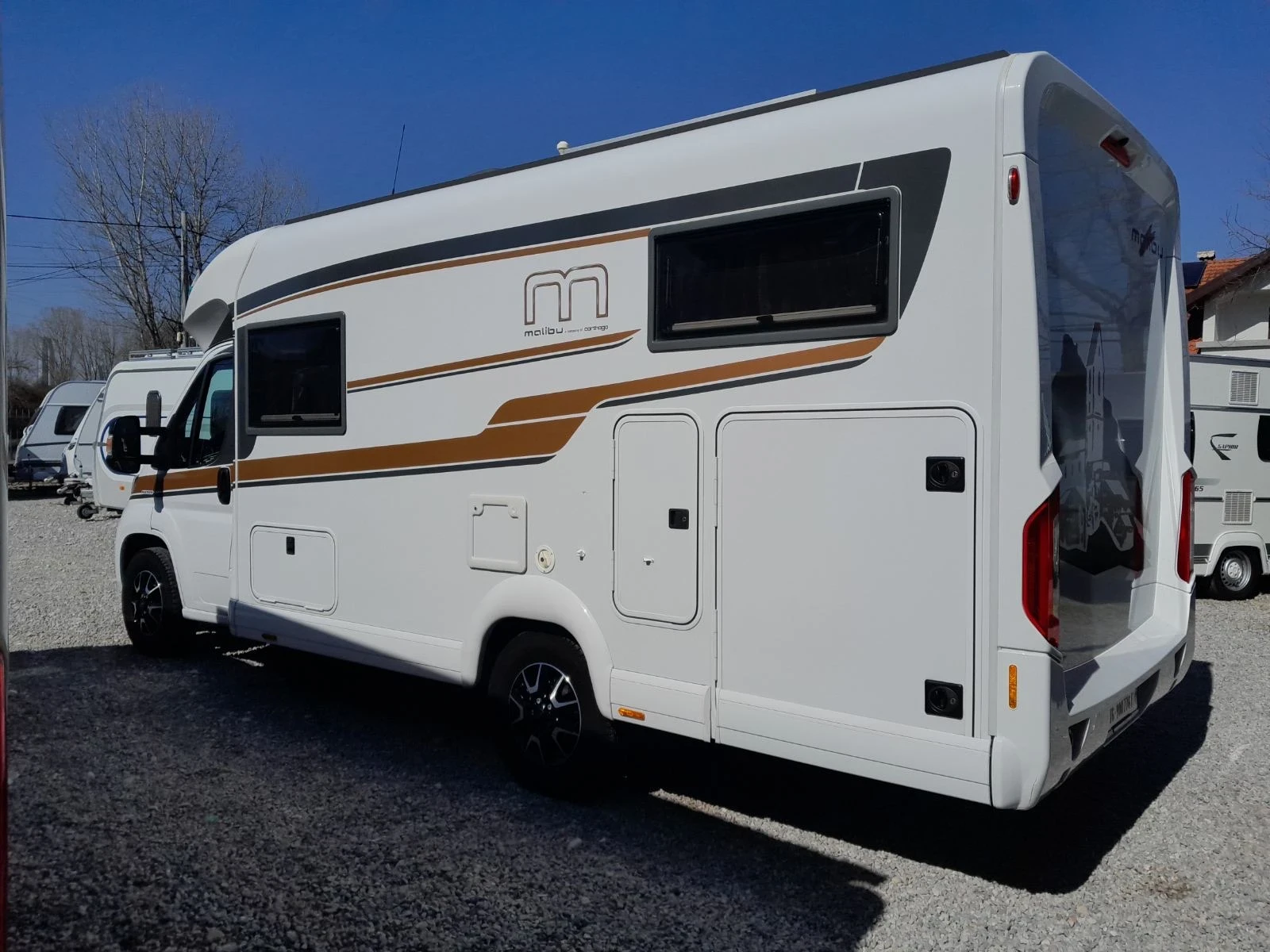 Кемпер Carthago T430 Malibu, снимка 3 - Каравани и кемпери - 53863265