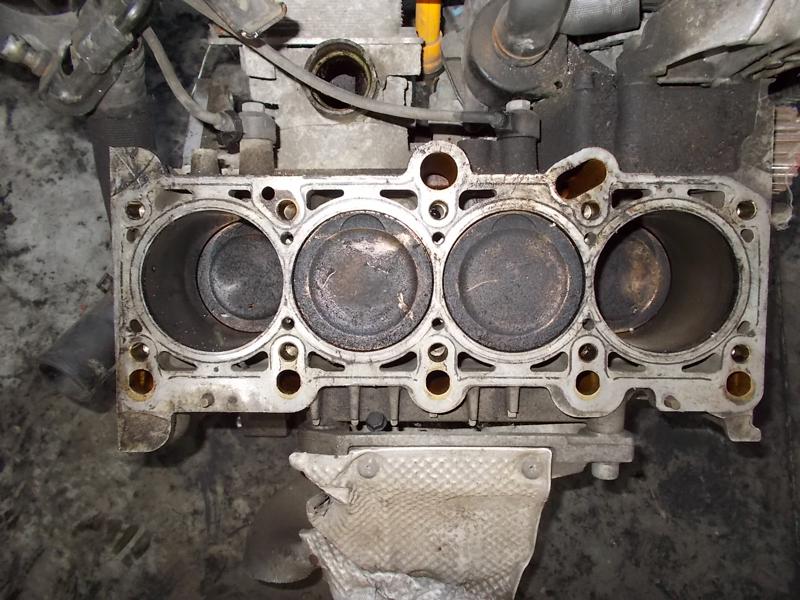 Двигател за VW Passat, снимка 1 - Части - 28975990