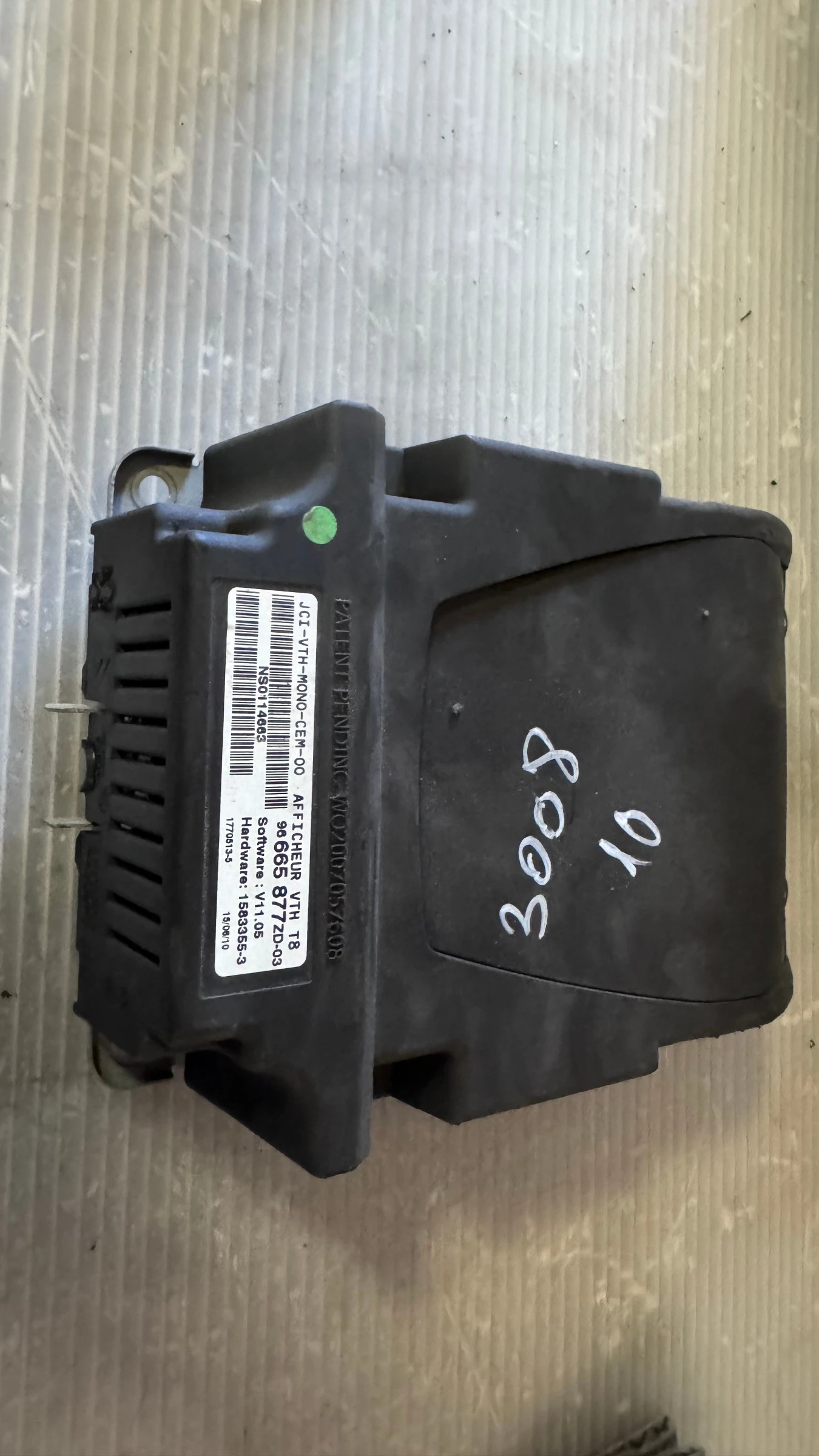 Head-Up   Peugeot 3008 - 96665877ZD / 1583355-3 | Mobile.bg   1