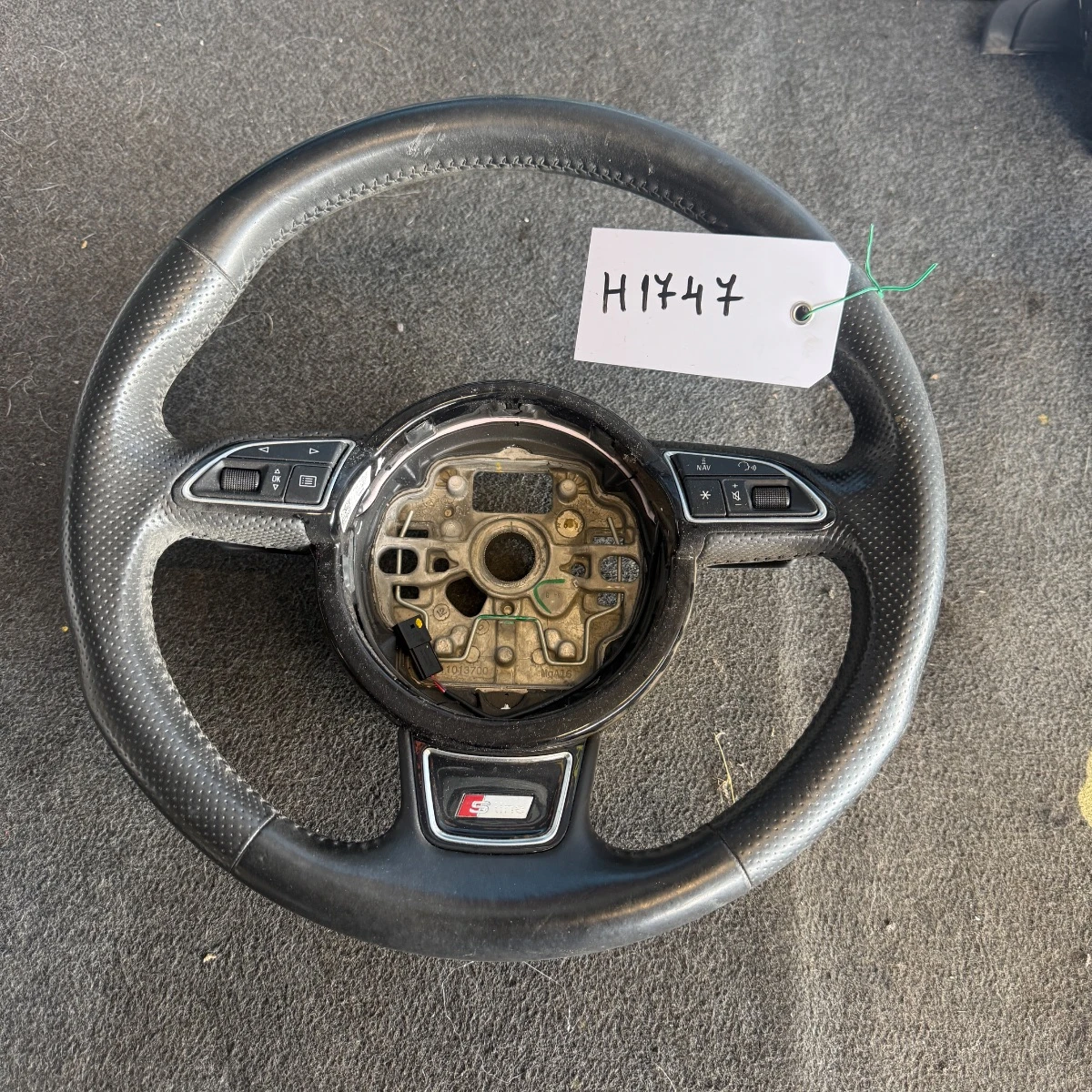 ����� ���������� � ���� Sline �� Audi A6 4G 8X0419091M ��� 1747 8X0419091M-1747- | Mobile.bg � ����������� 1