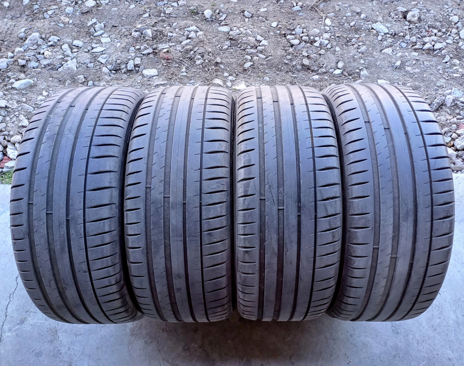 ���� 225/50R18 | Mobile.bg � ����������� 2