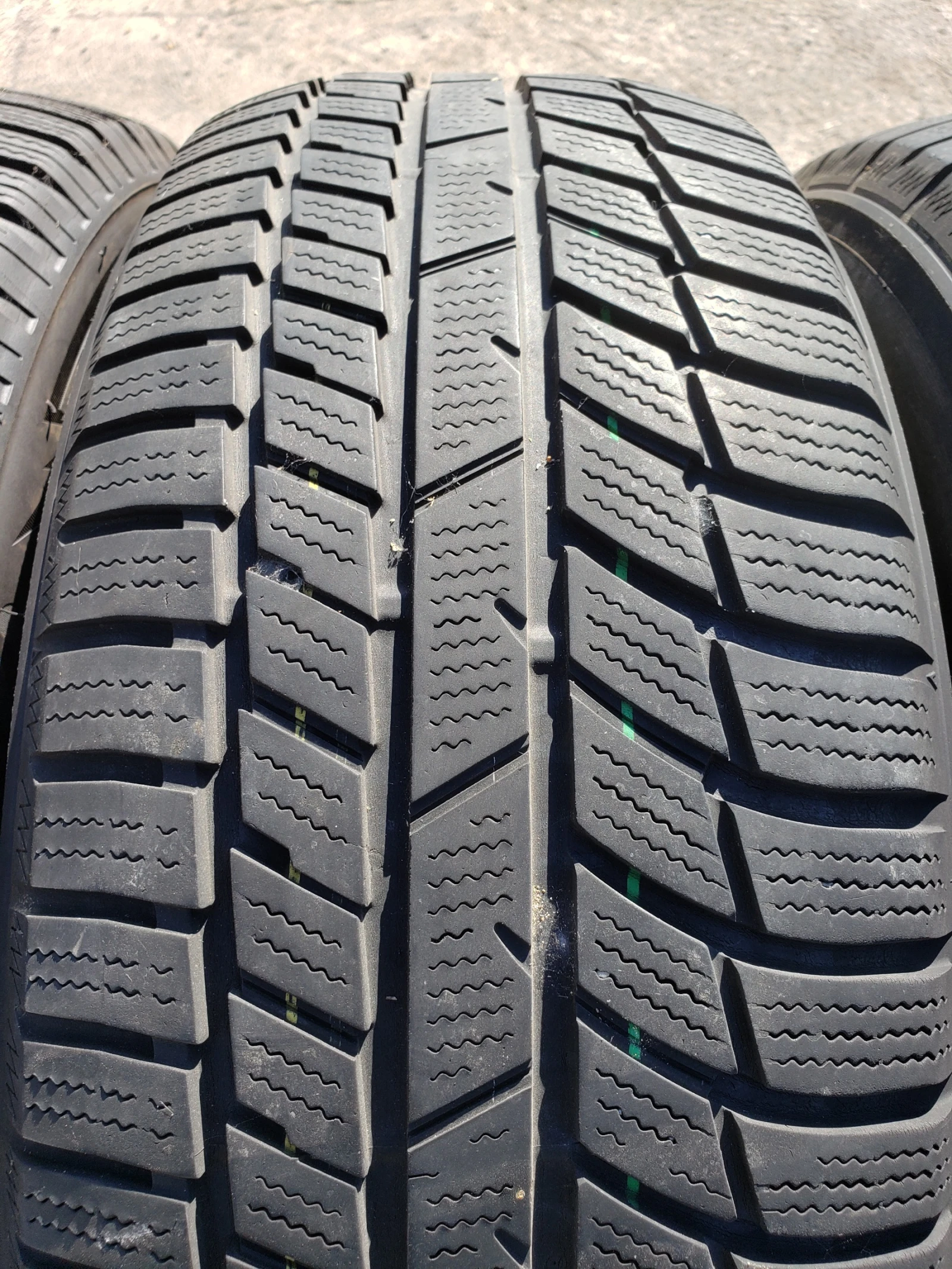 ���� 225/60R17 | Mobile.bg � ����������� 3