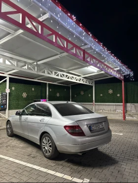 Mercedes-Benz C 220, снимка 2