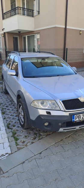 Skoda Octavia Scout 2.0 Tdi BMM, снимка 1